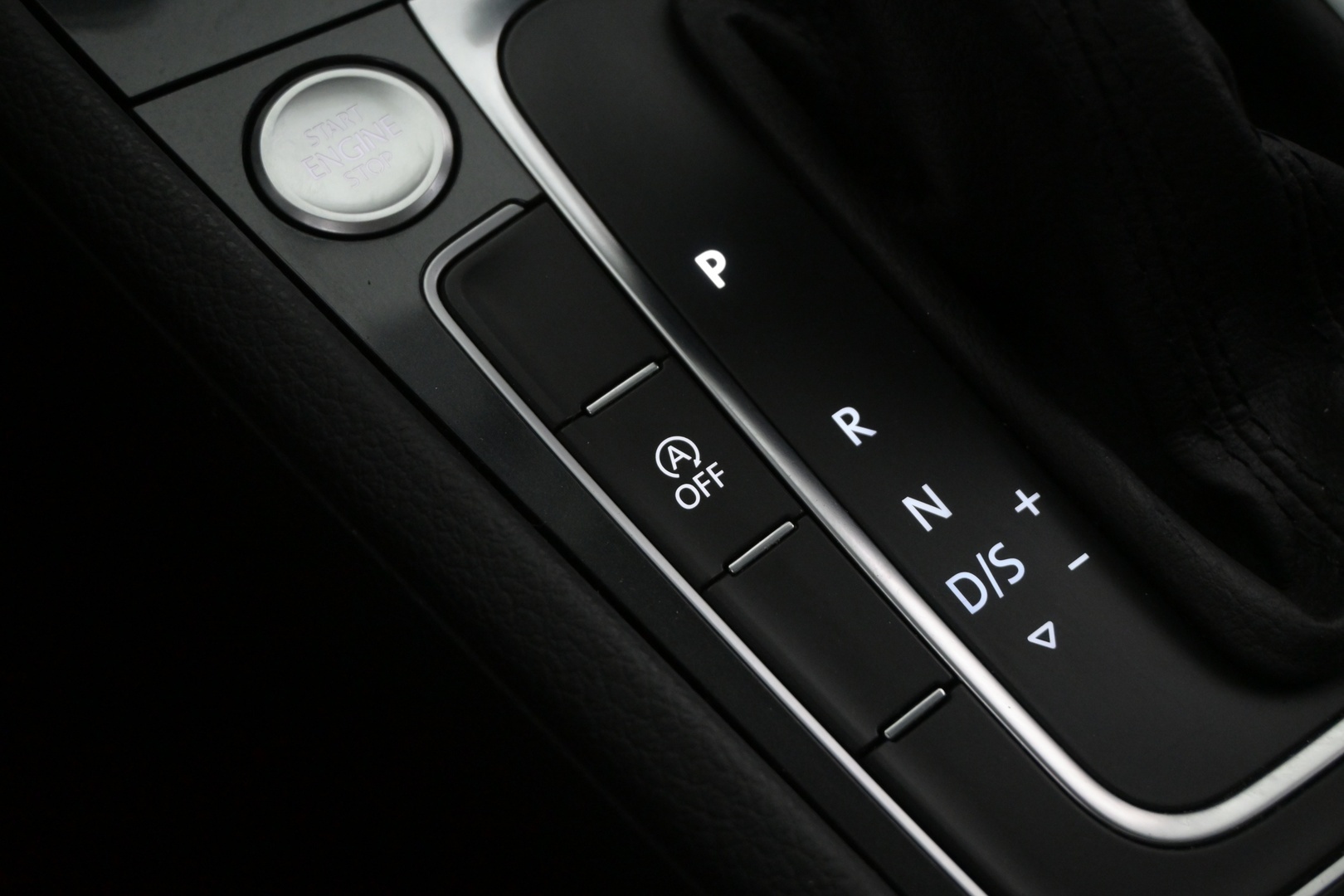 VOLKSWAGEN Golf 2020