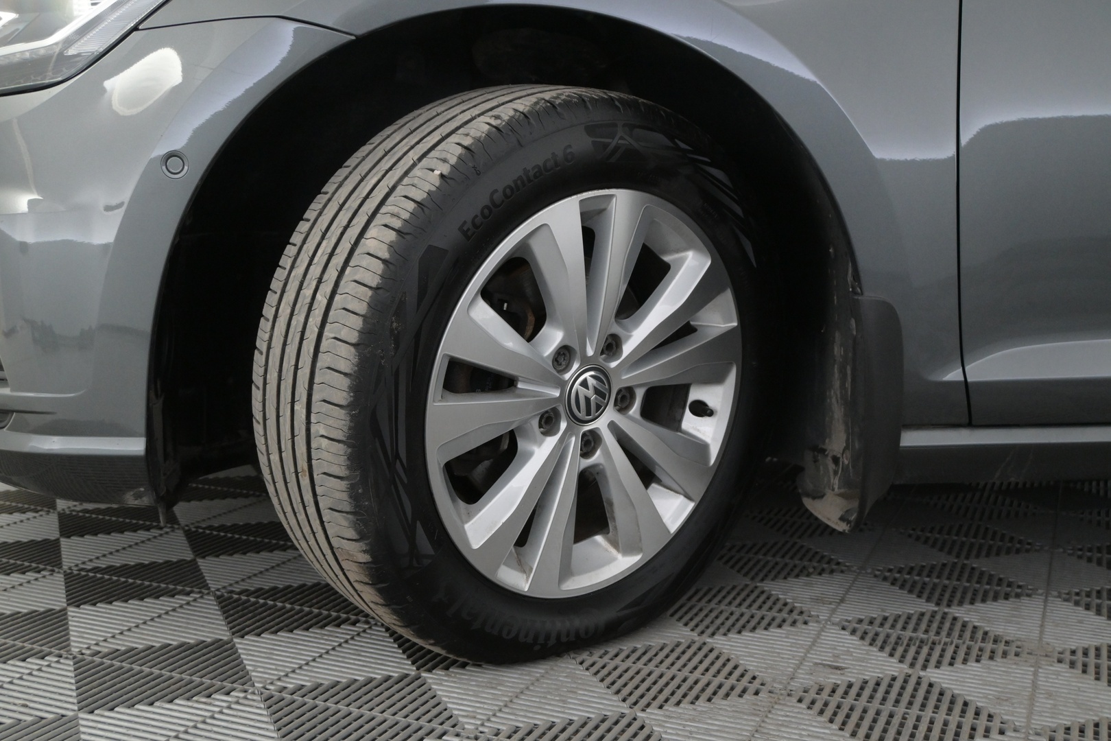 VOLKSWAGEN Golf 2020