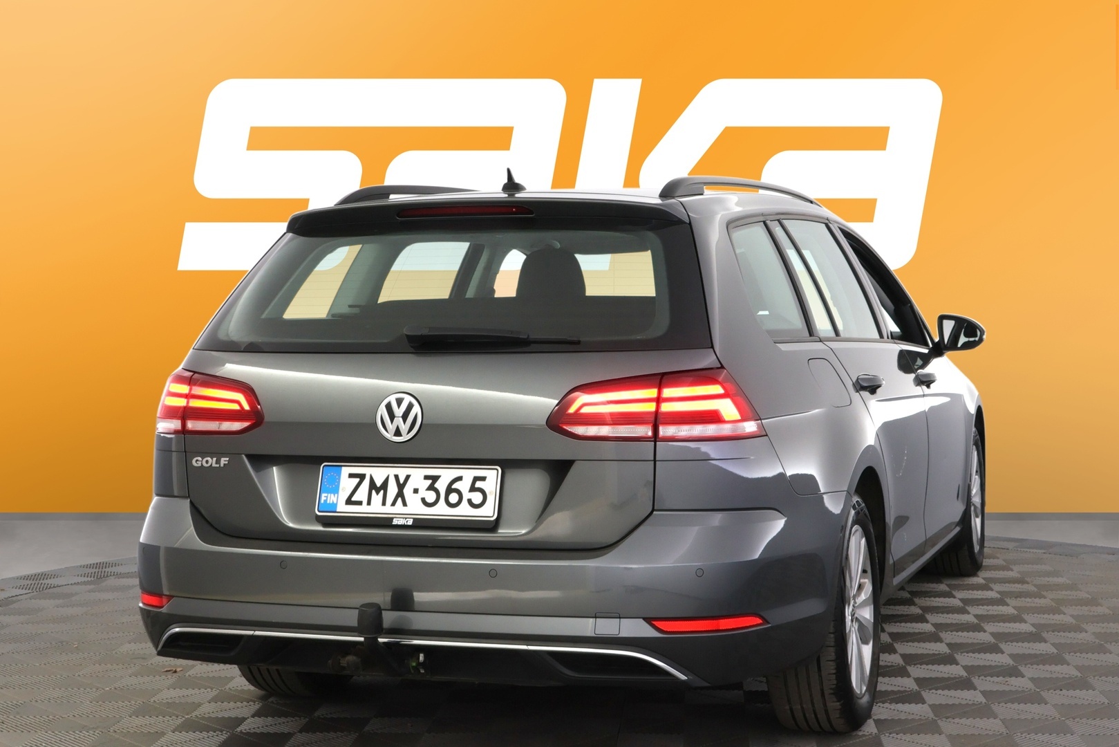 VOLKSWAGEN Golf 2020