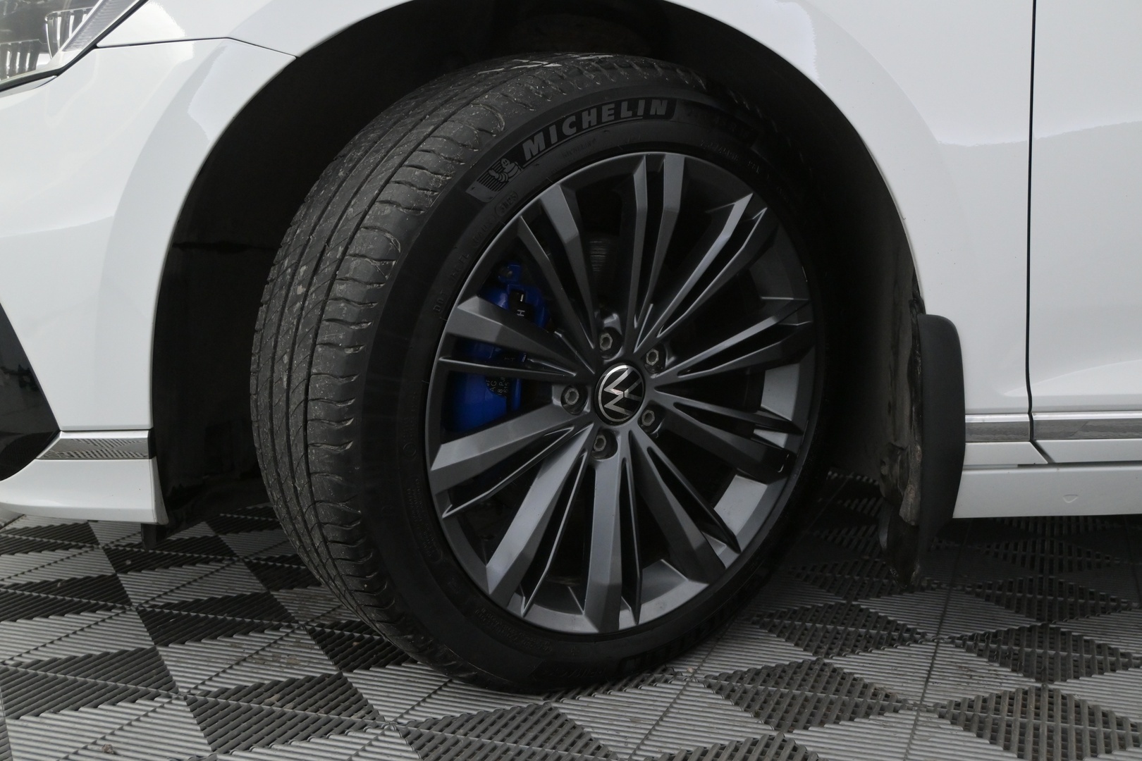 VOLKSWAGEN Passat 2021