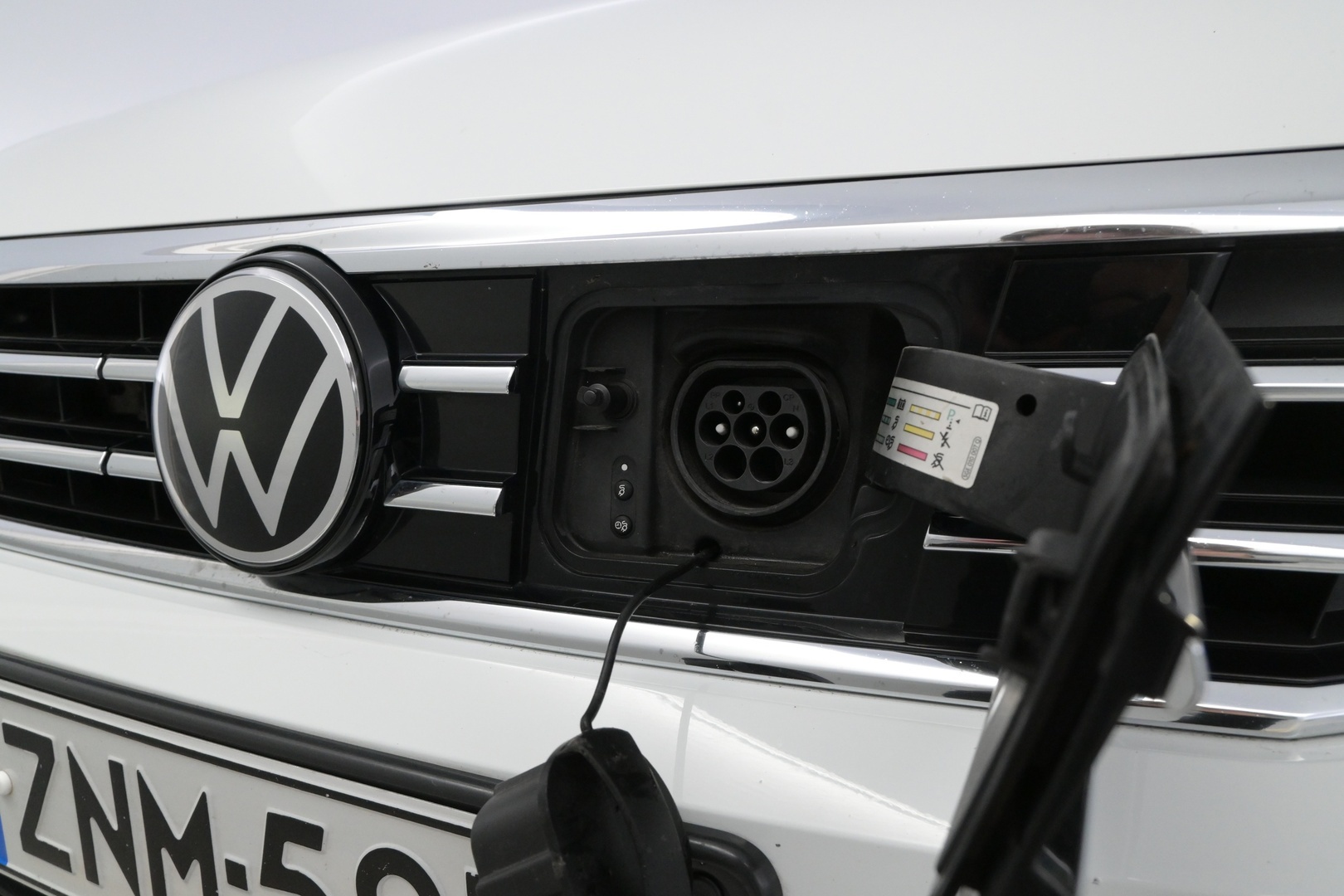 VOLKSWAGEN Passat 2021