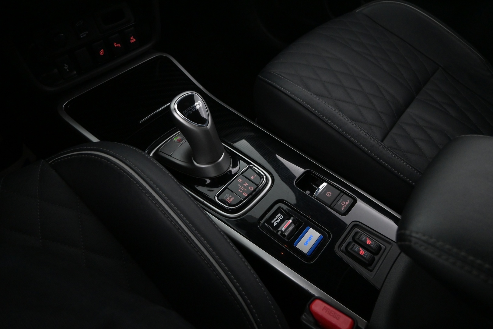 MITSUBISHI Outlander PHEV 2019