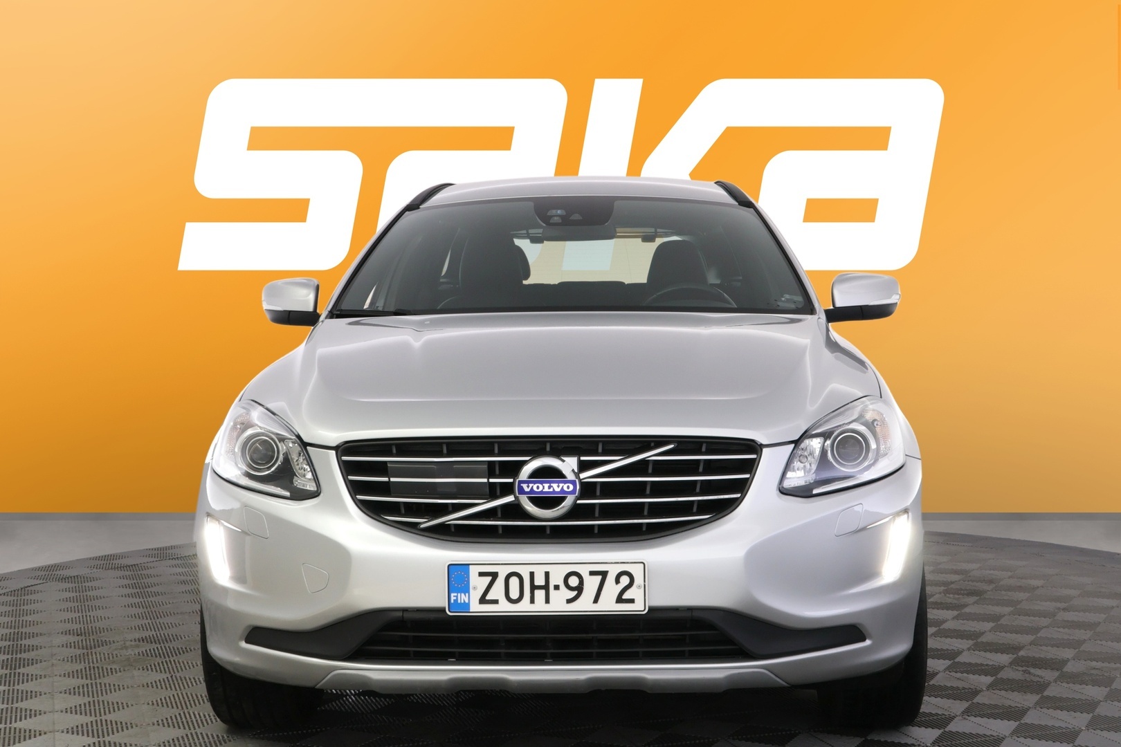 VOLVO XC60 2017