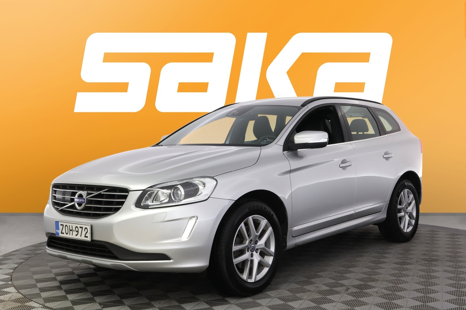 VOLVO XC60 2017