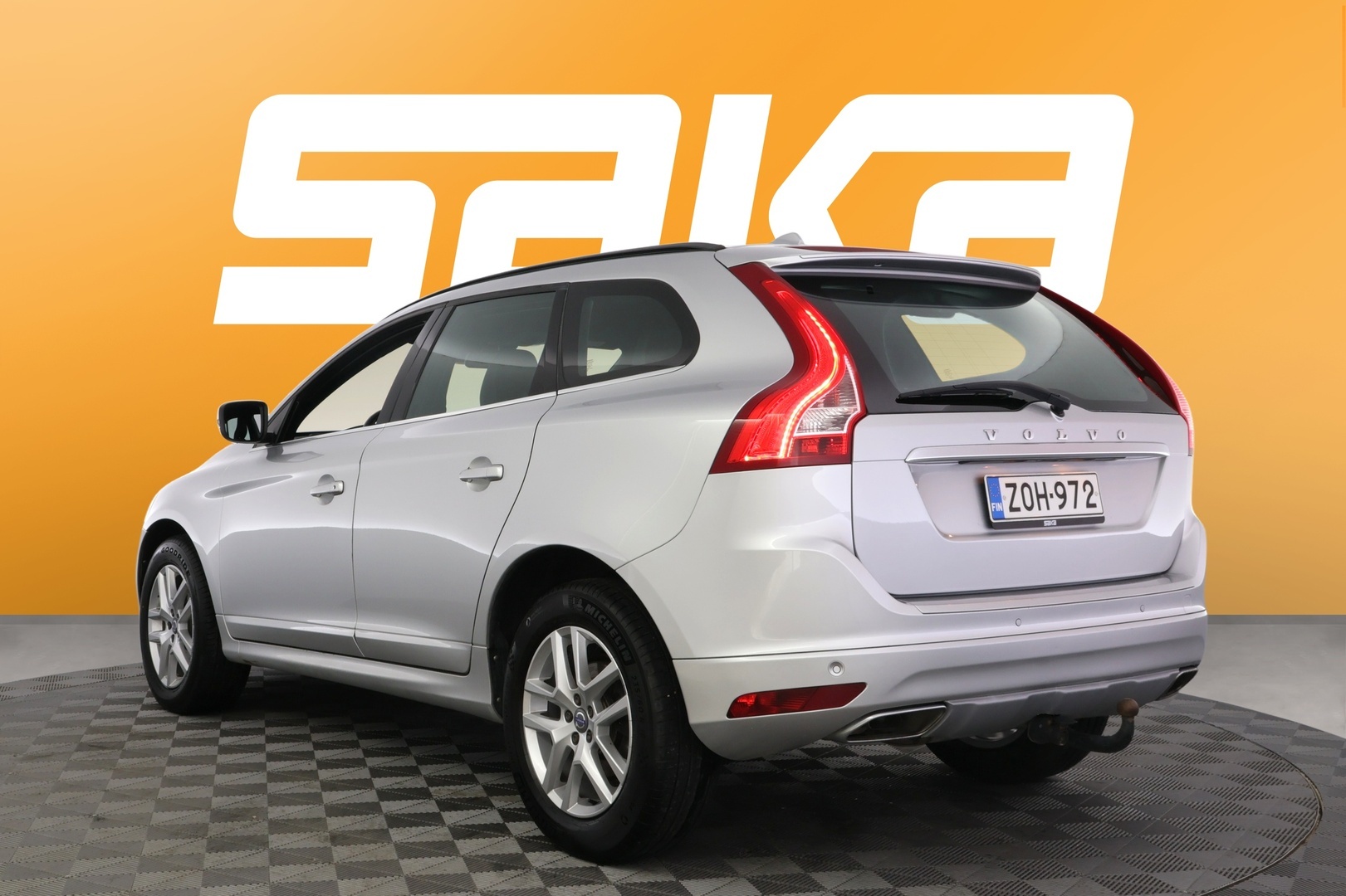 VOLVO XC60 2017