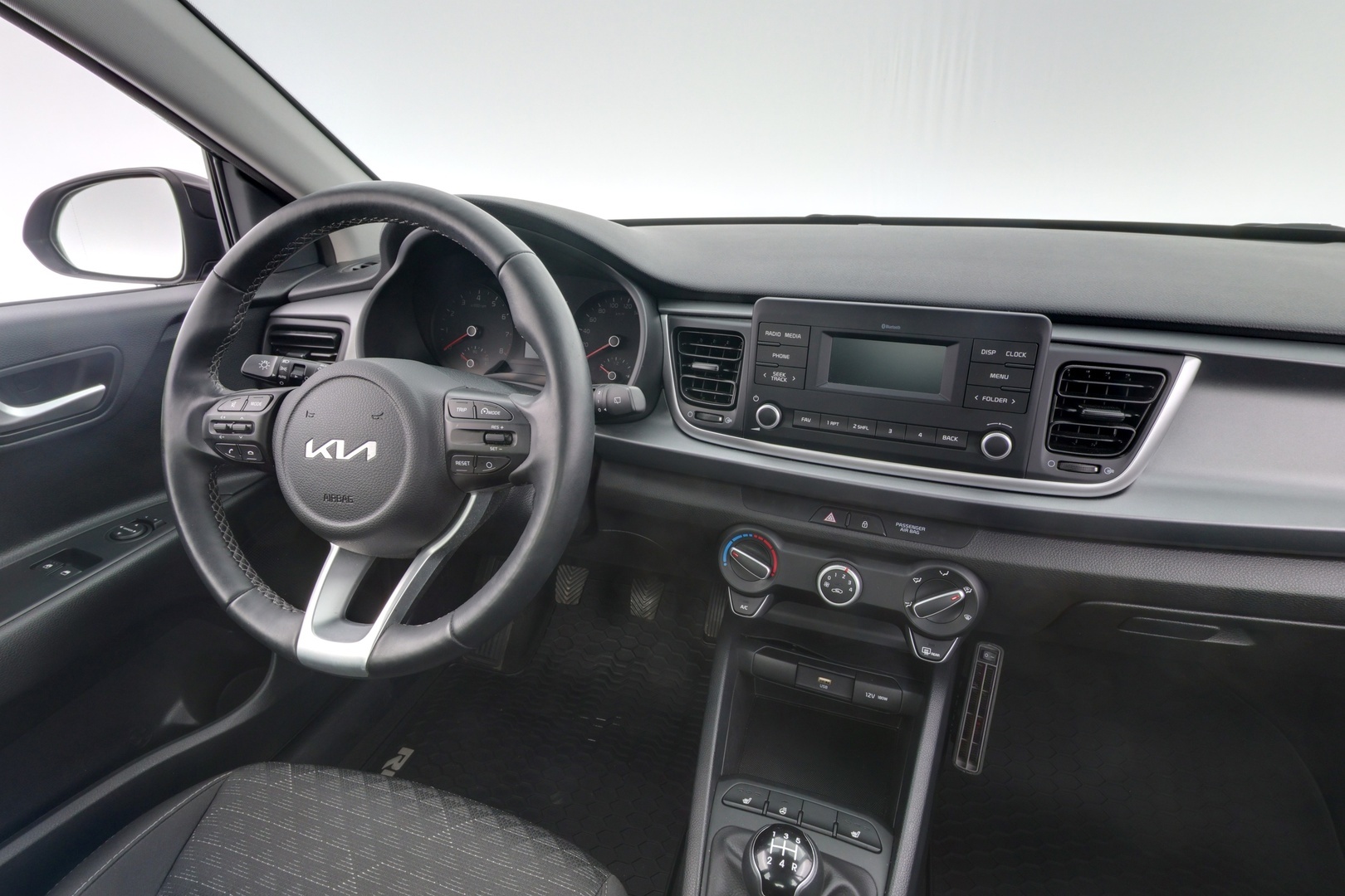 KIA Rio 2023