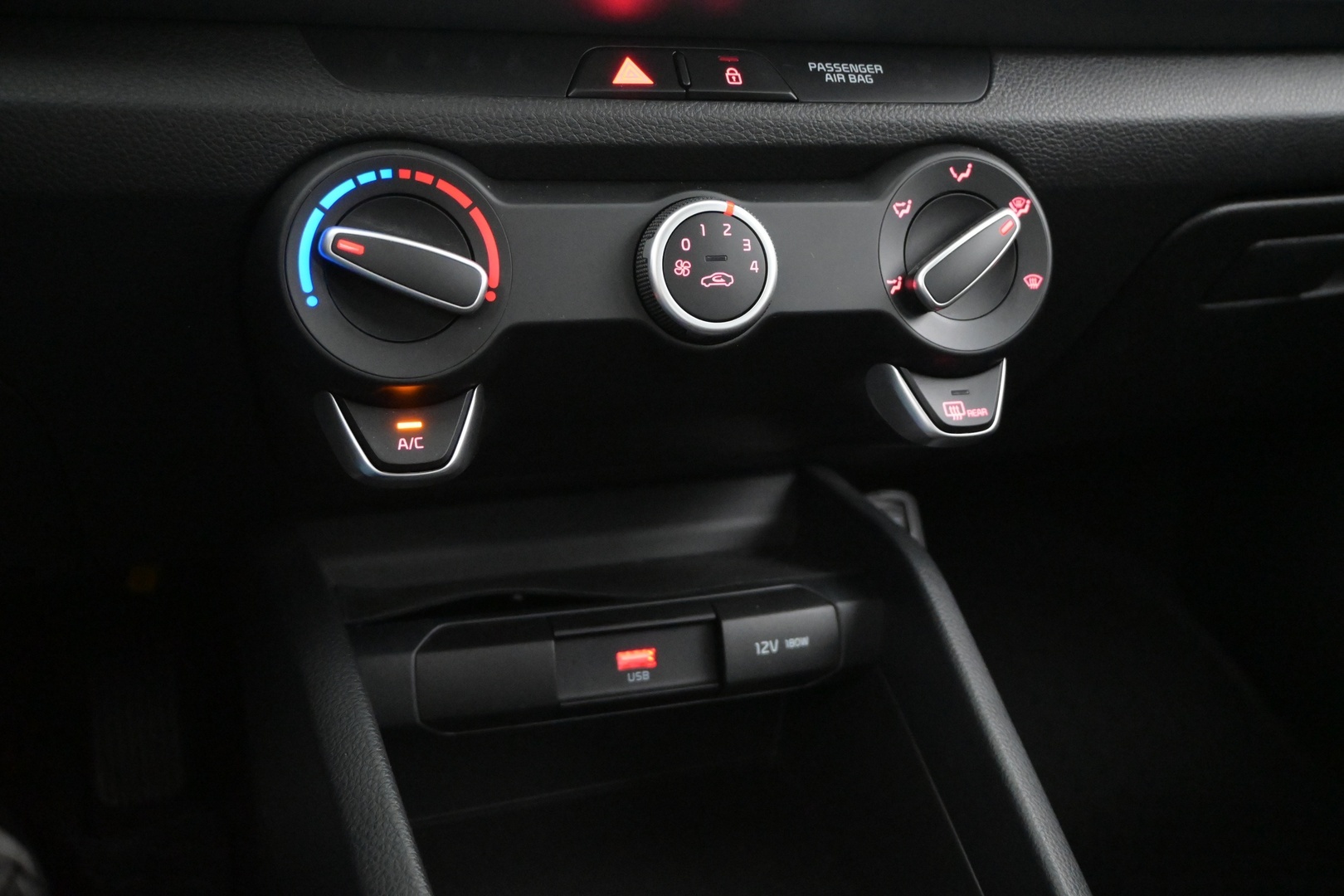 KIA Rio 2023