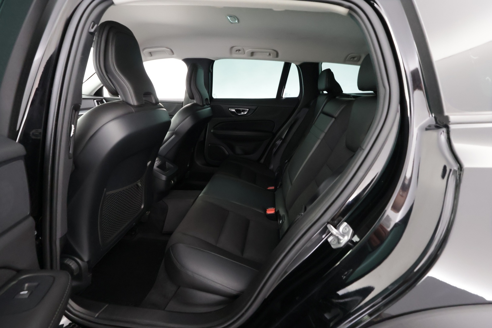 VOLVO V60 Cross Country 2020