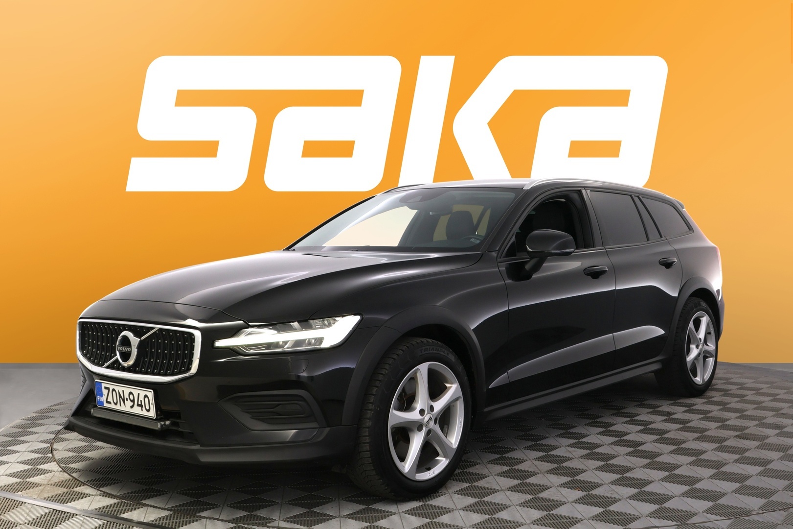 VOLVO V60 Cross Country 2020