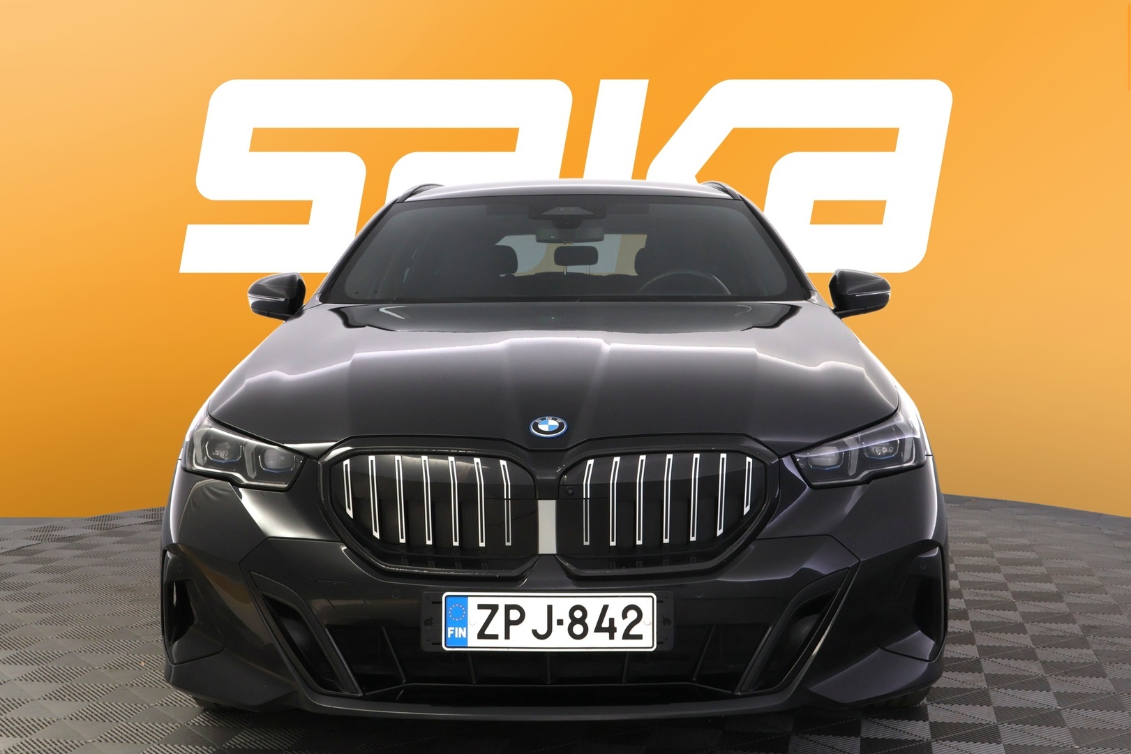 BMW 530 2025