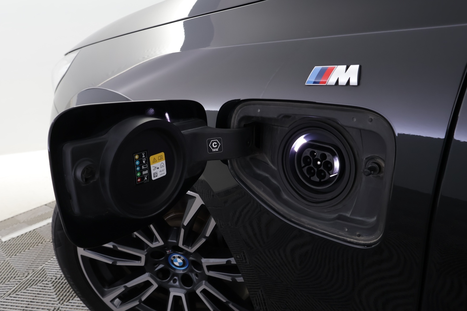BMW 530 2025