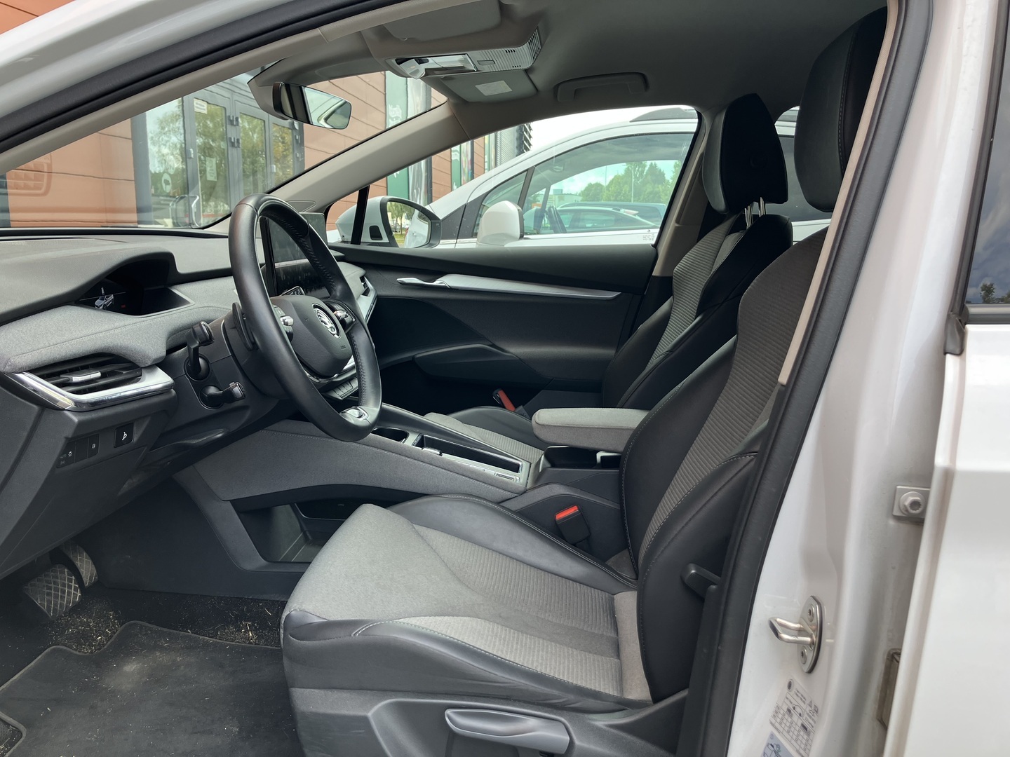 SKODA Enyaq 2022