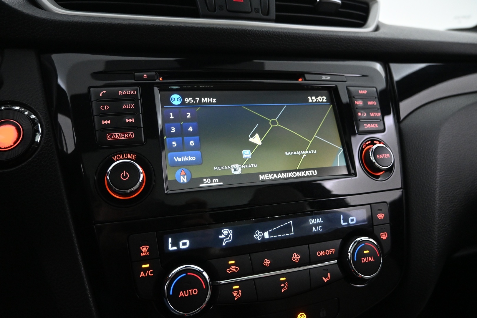 NISSAN Qashqai 2014