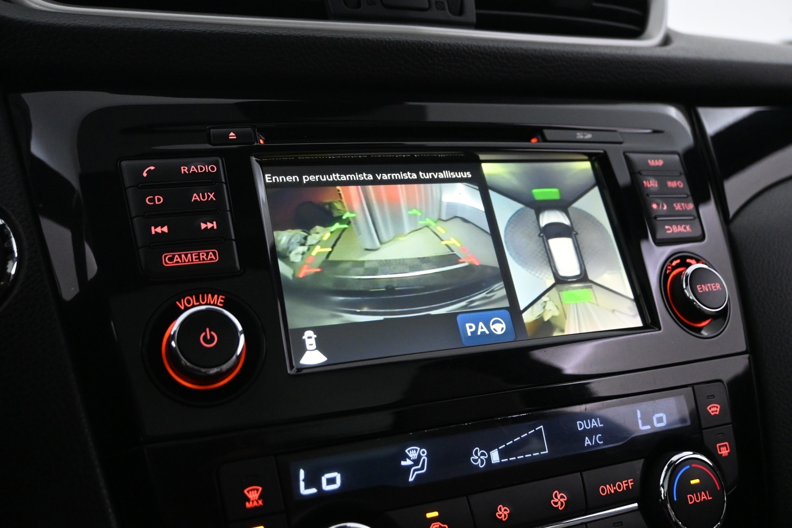 NISSAN Qashqai 2014