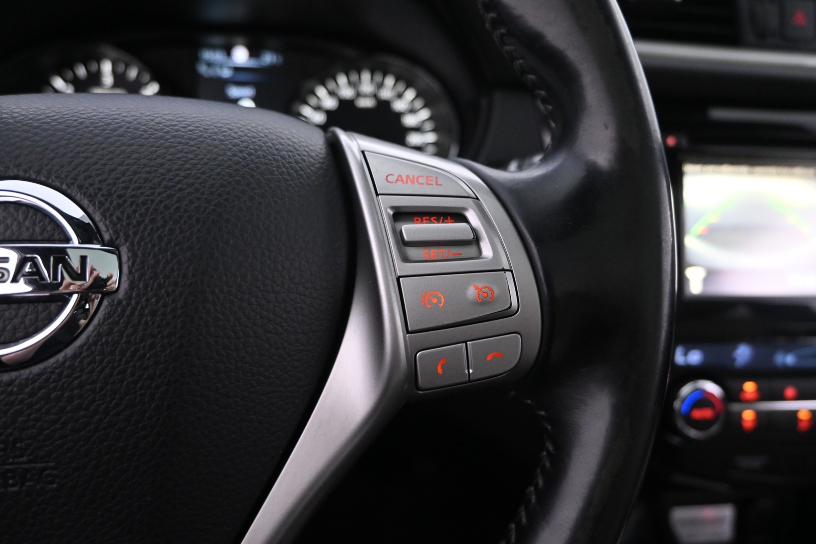 NISSAN Qashqai 2014