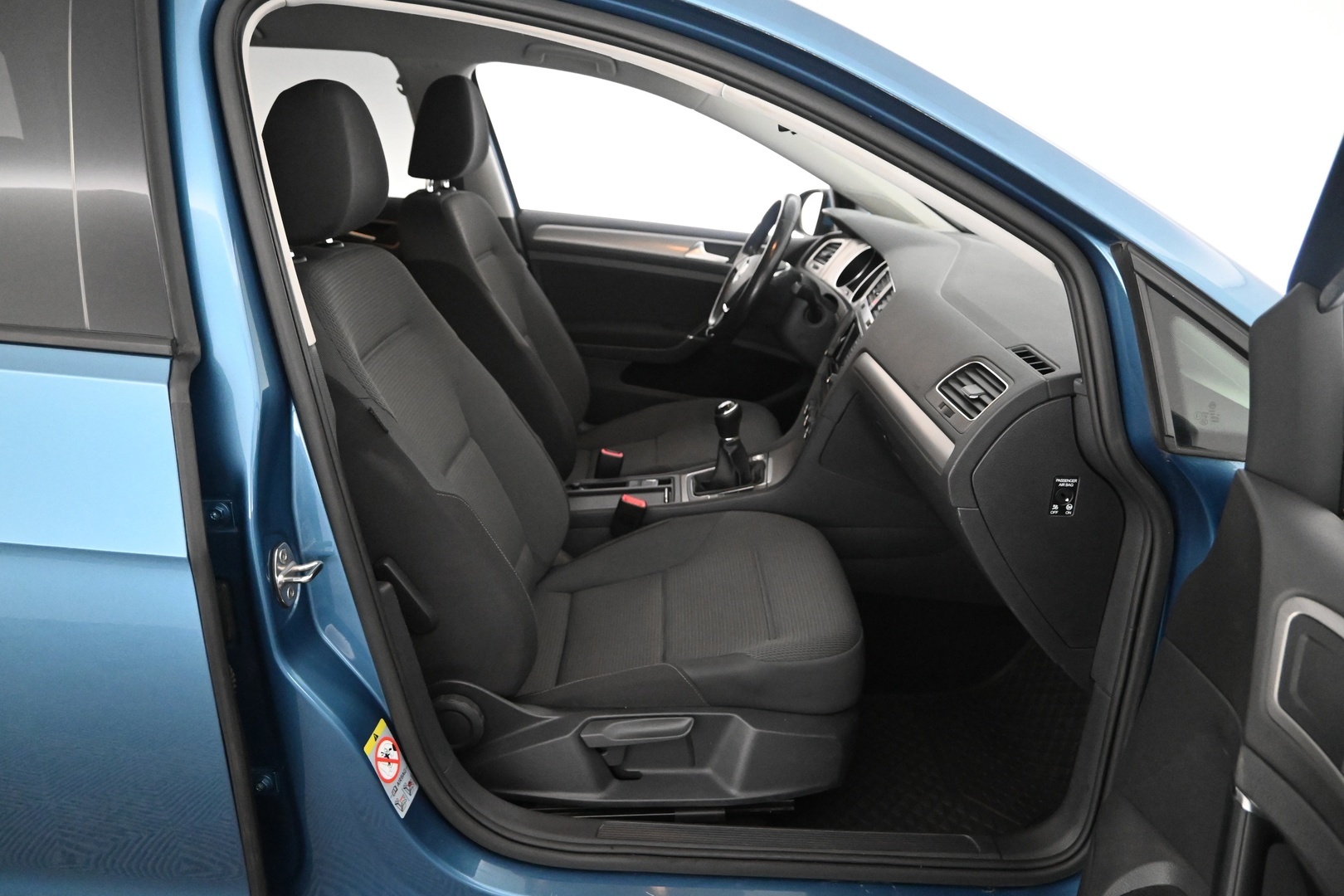 VOLKSWAGEN Golf 2014