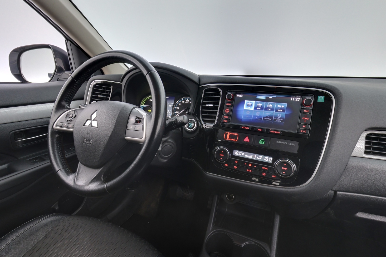 MITSUBISHI Outlander PHEV 2014