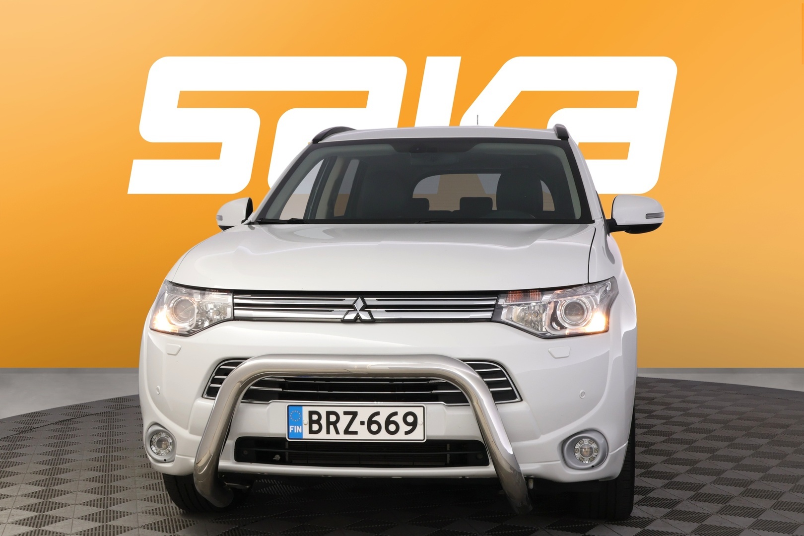 MITSUBISHI Outlander PHEV 2014