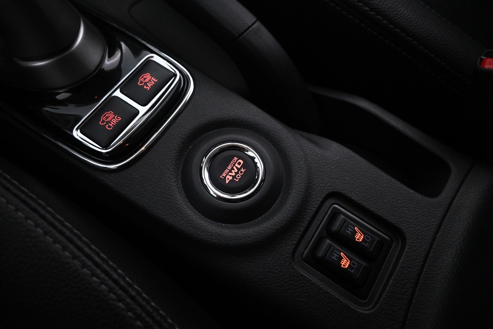 MITSUBISHI Outlander PHEV 2014