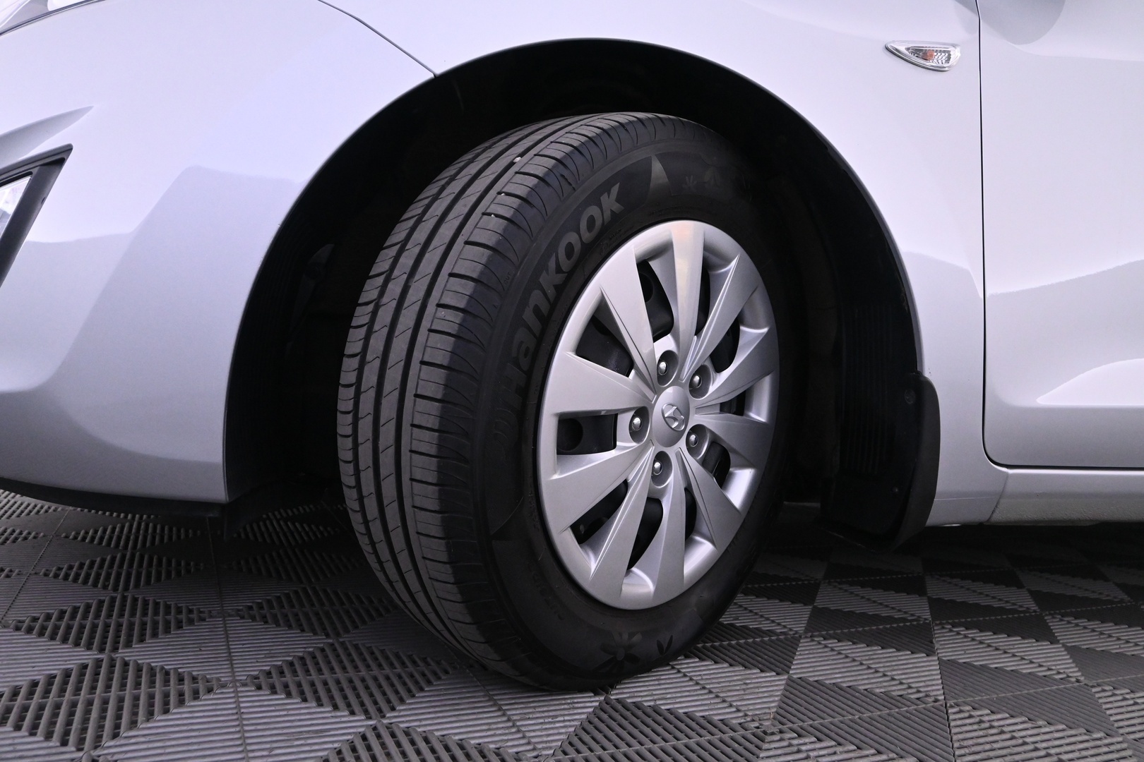 HYUNDAI I30 2016