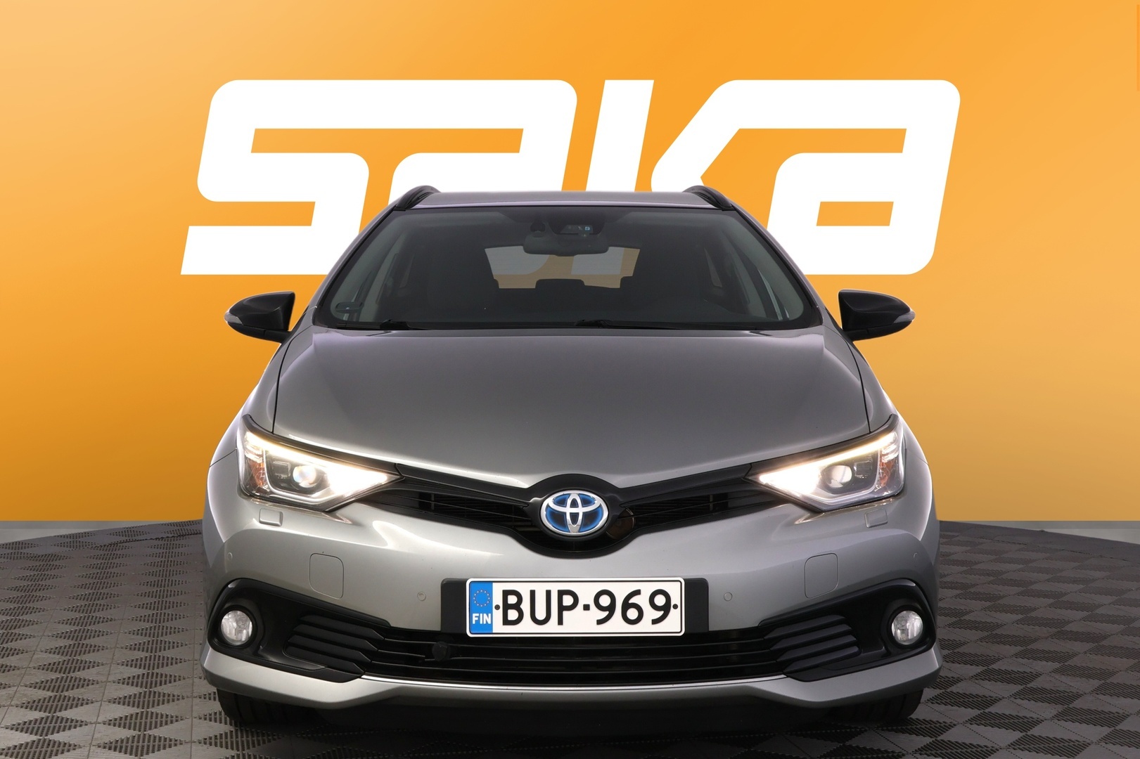 TOYOTA Auris 2017