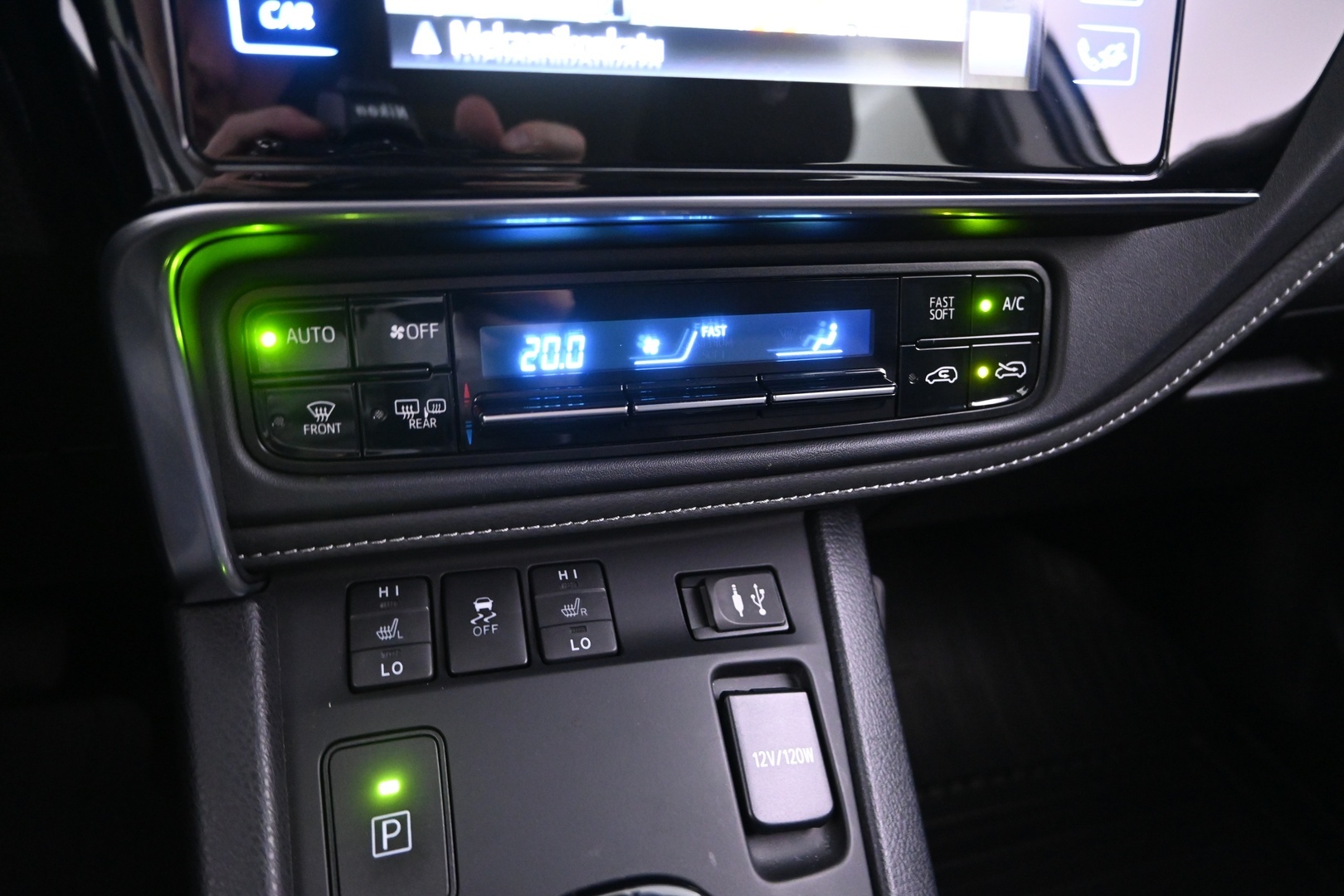 TOYOTA Auris 2017