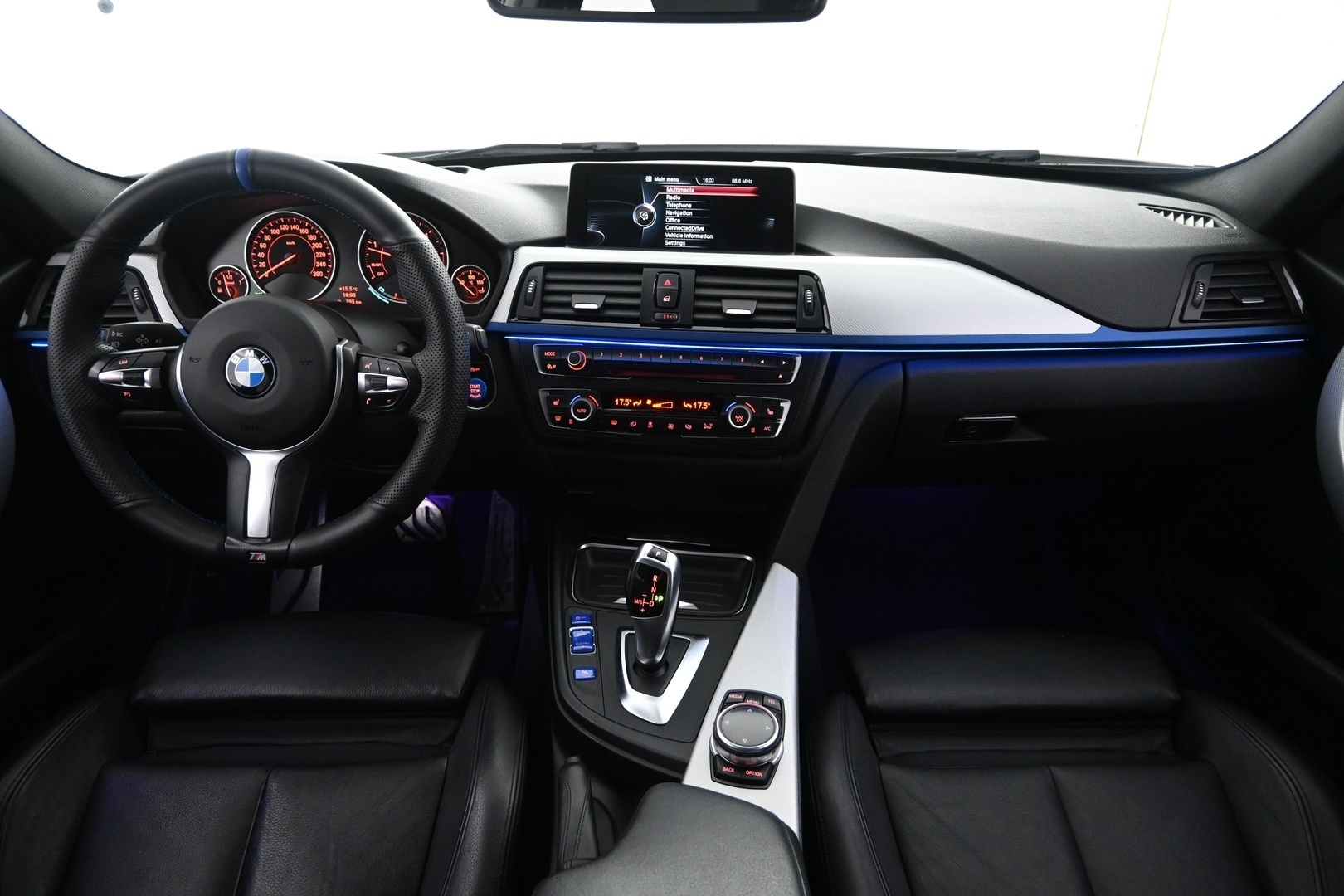 BMW 320 2014