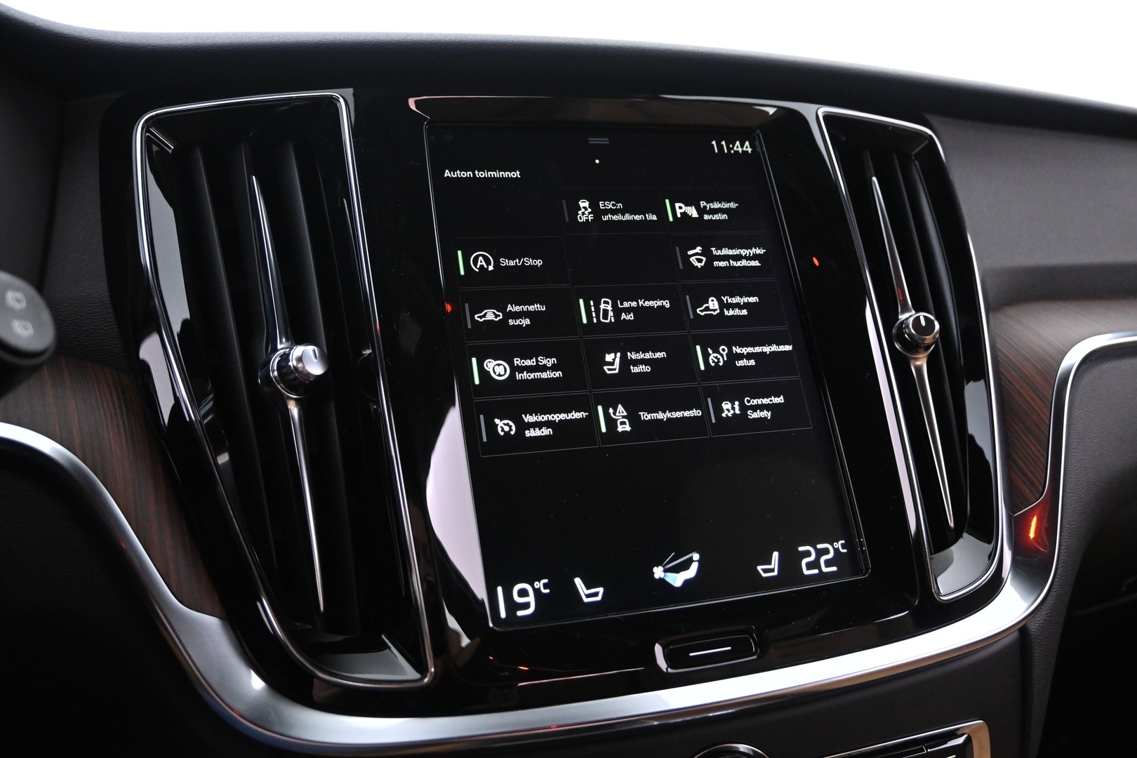 VOLVO V60 2019
