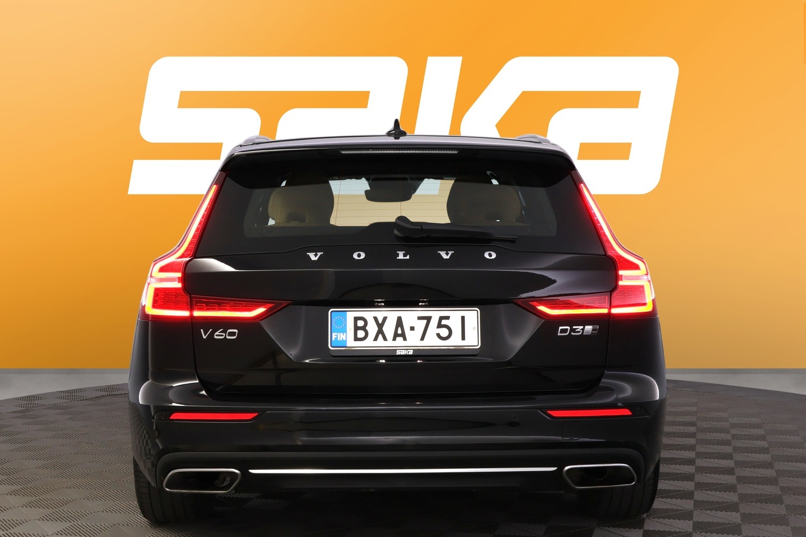 VOLVO V60 2019