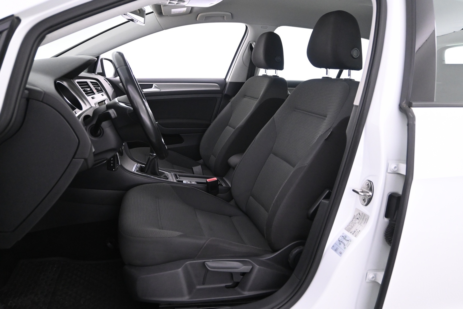 VOLKSWAGEN Golf 2015