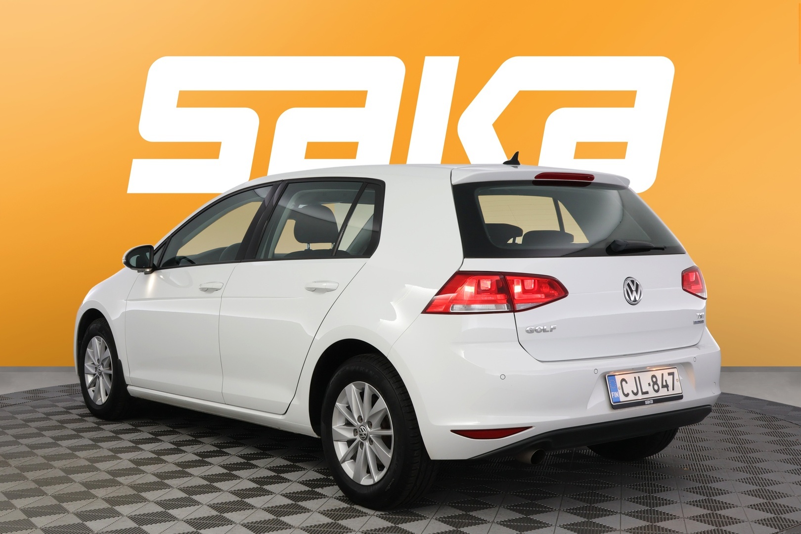 VOLKSWAGEN Golf 2015