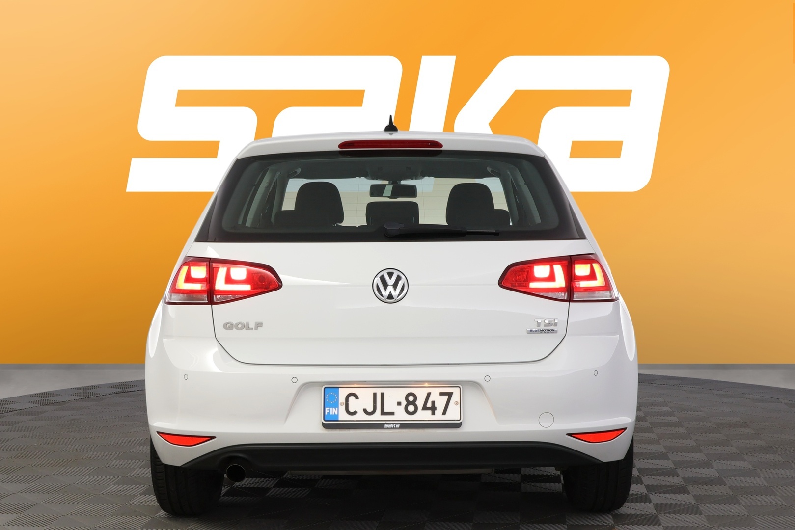 VOLKSWAGEN Golf 2015