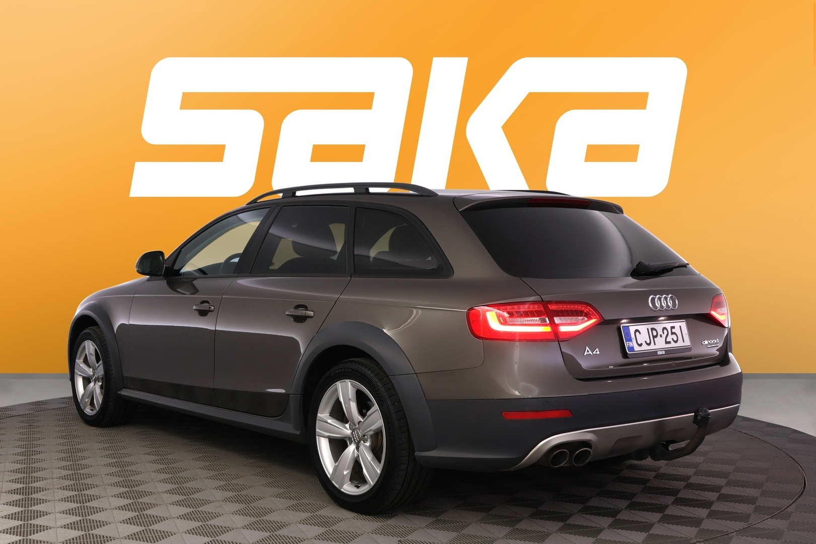 AUDI A4 allroad quattro 2015