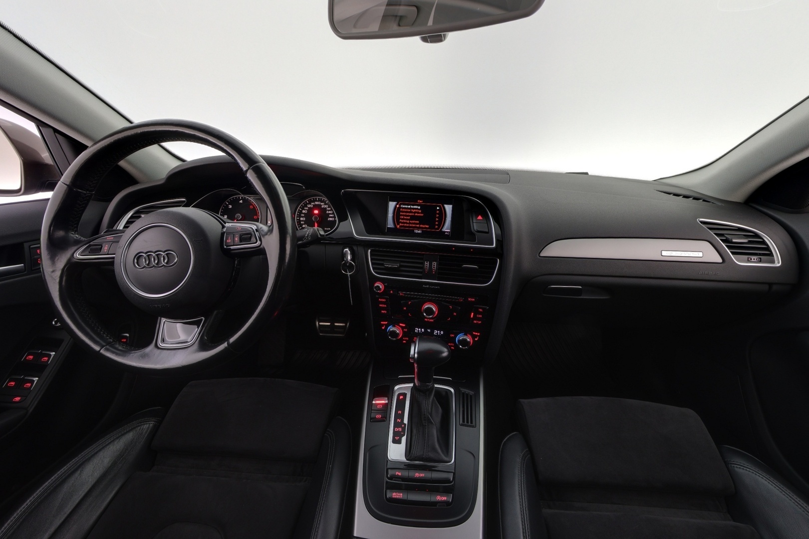 AUDI A4 allroad quattro 2015
