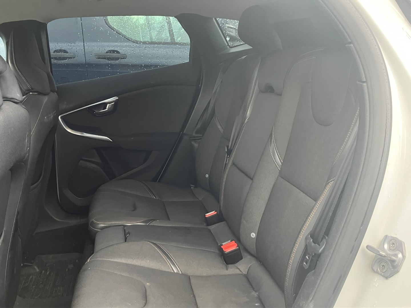 VOLVO V40 Cross Country 2016