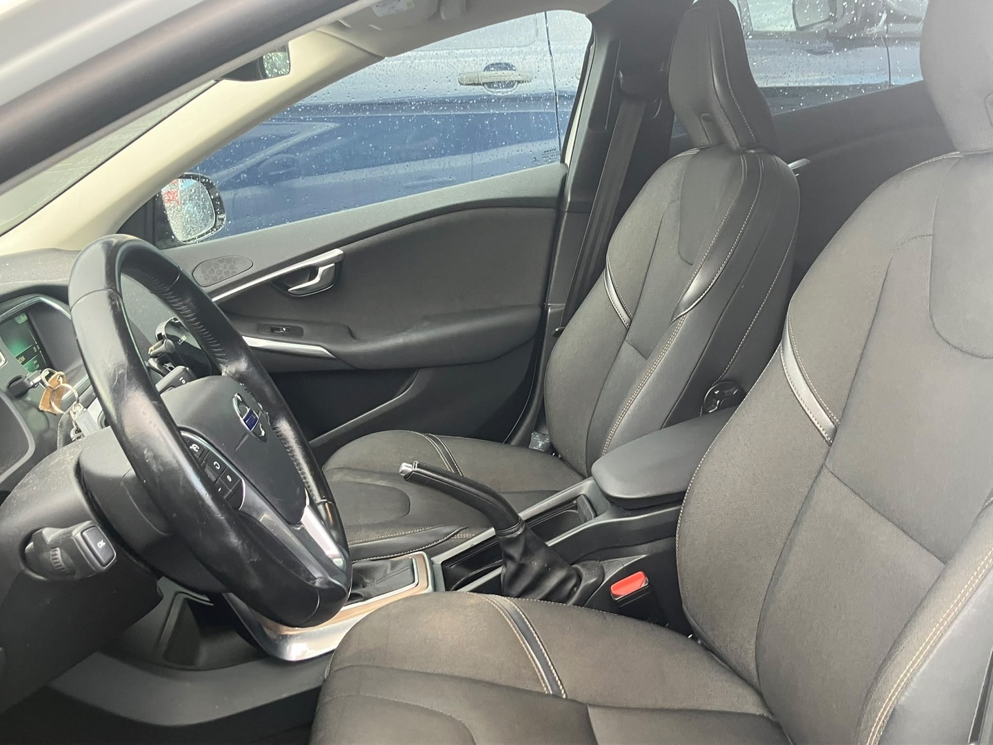 VOLVO V40 Cross Country 2016