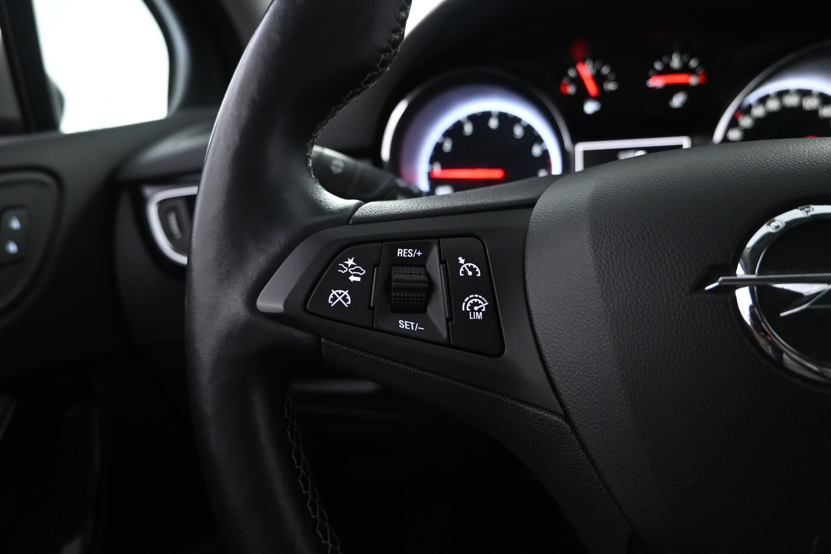 OPEL Astra 2017