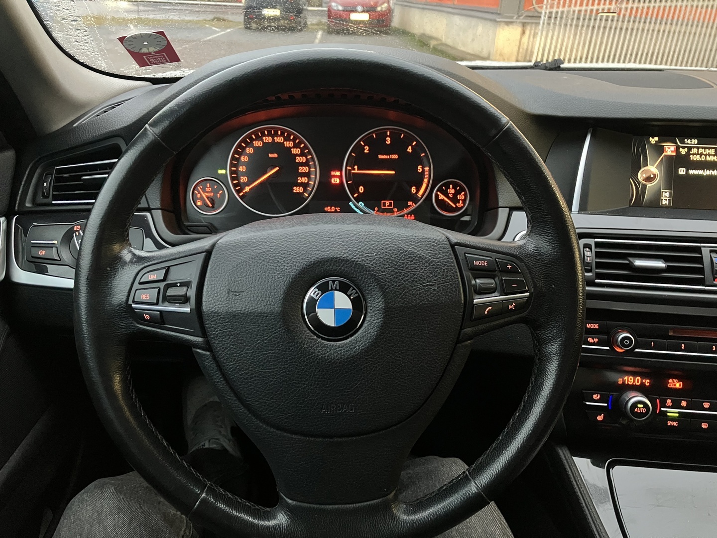BMW 520 2014
