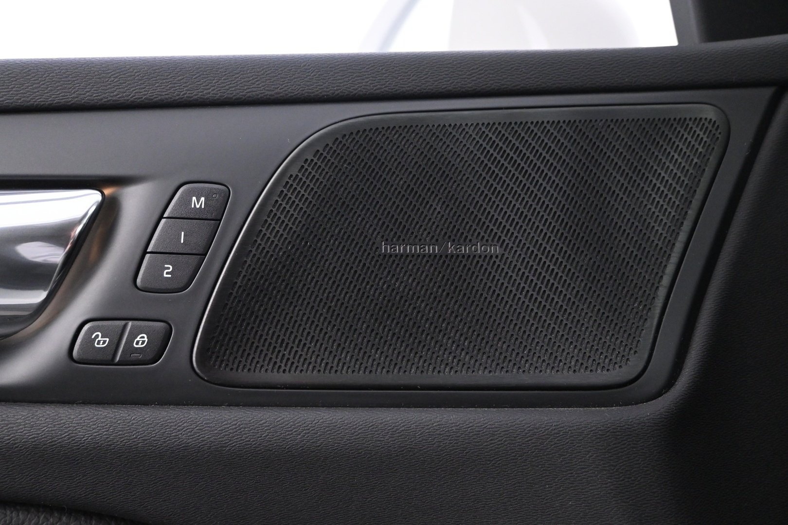 VOLVO V60 Cross Country 2019