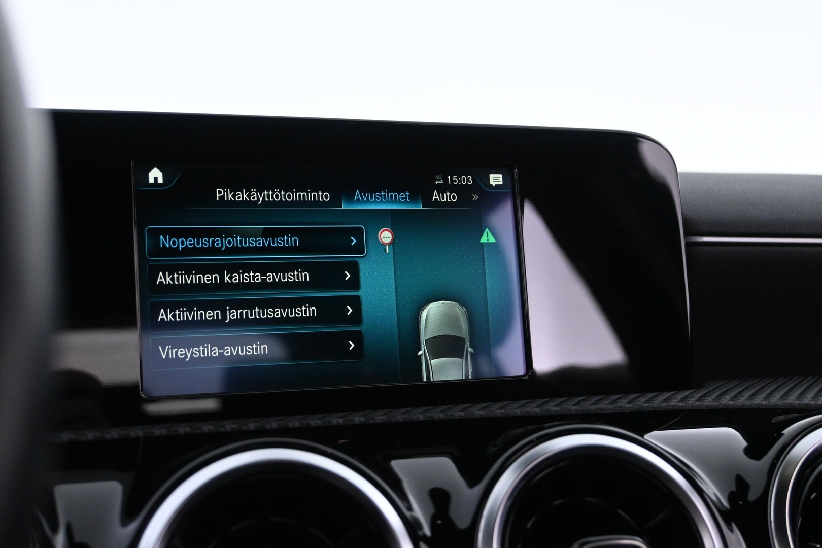 MERCEDES-BENZ A 2019