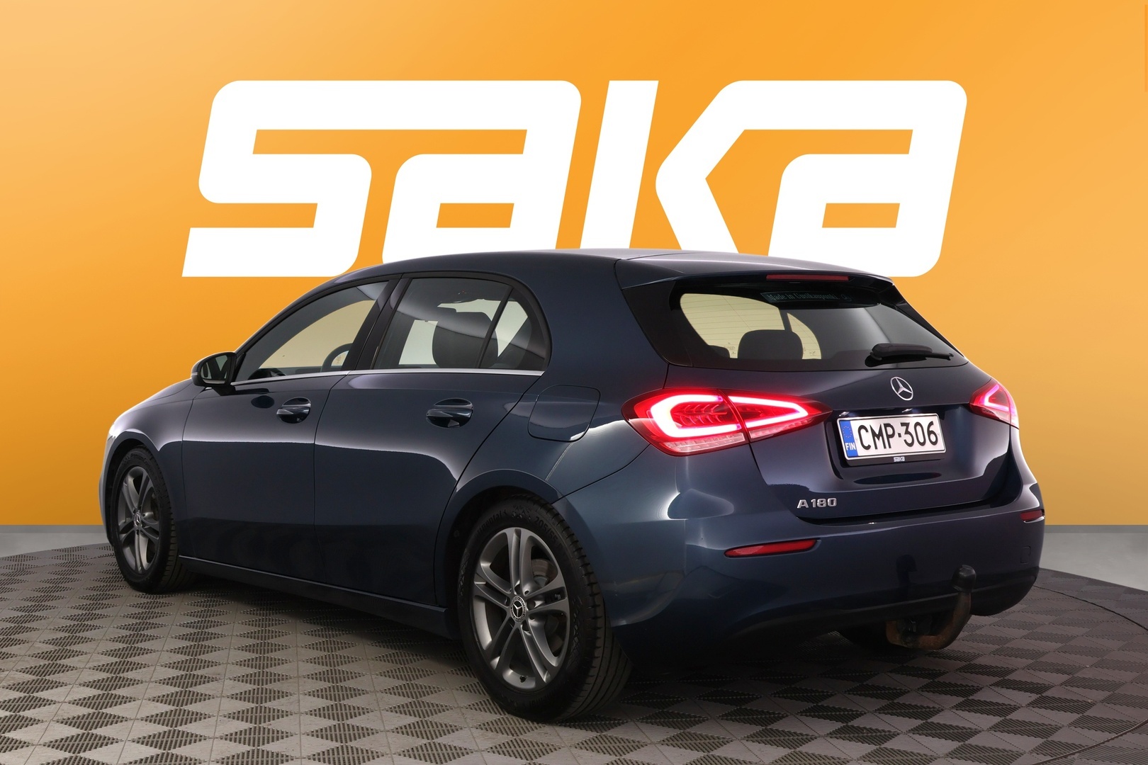 MERCEDES-BENZ A 2019