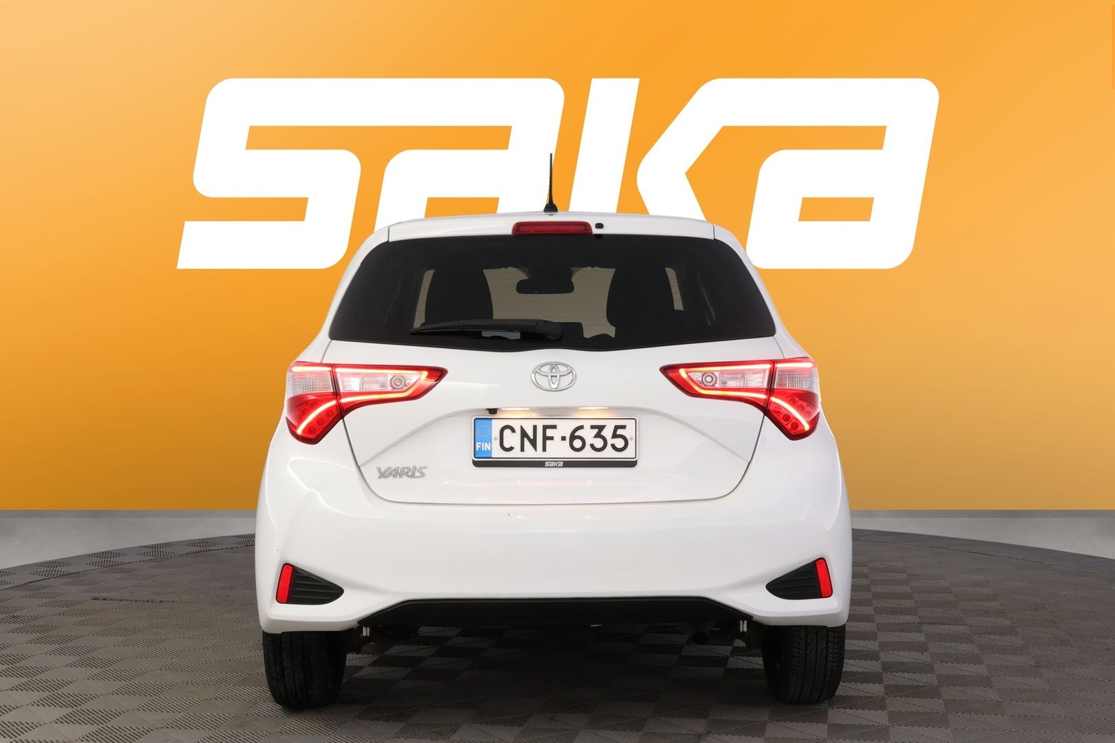 TOYOTA Yaris 2019
