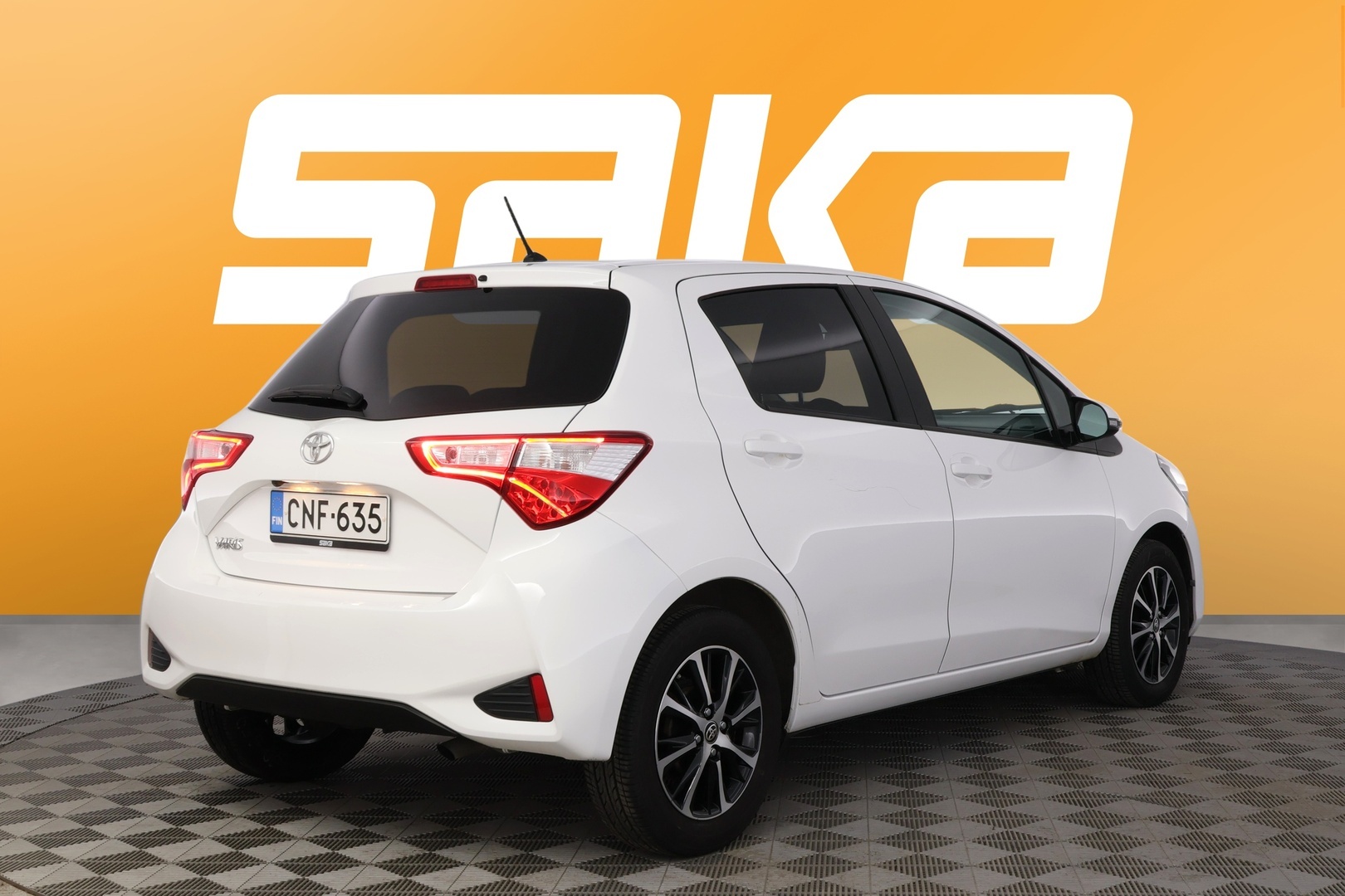 TOYOTA Yaris 2019