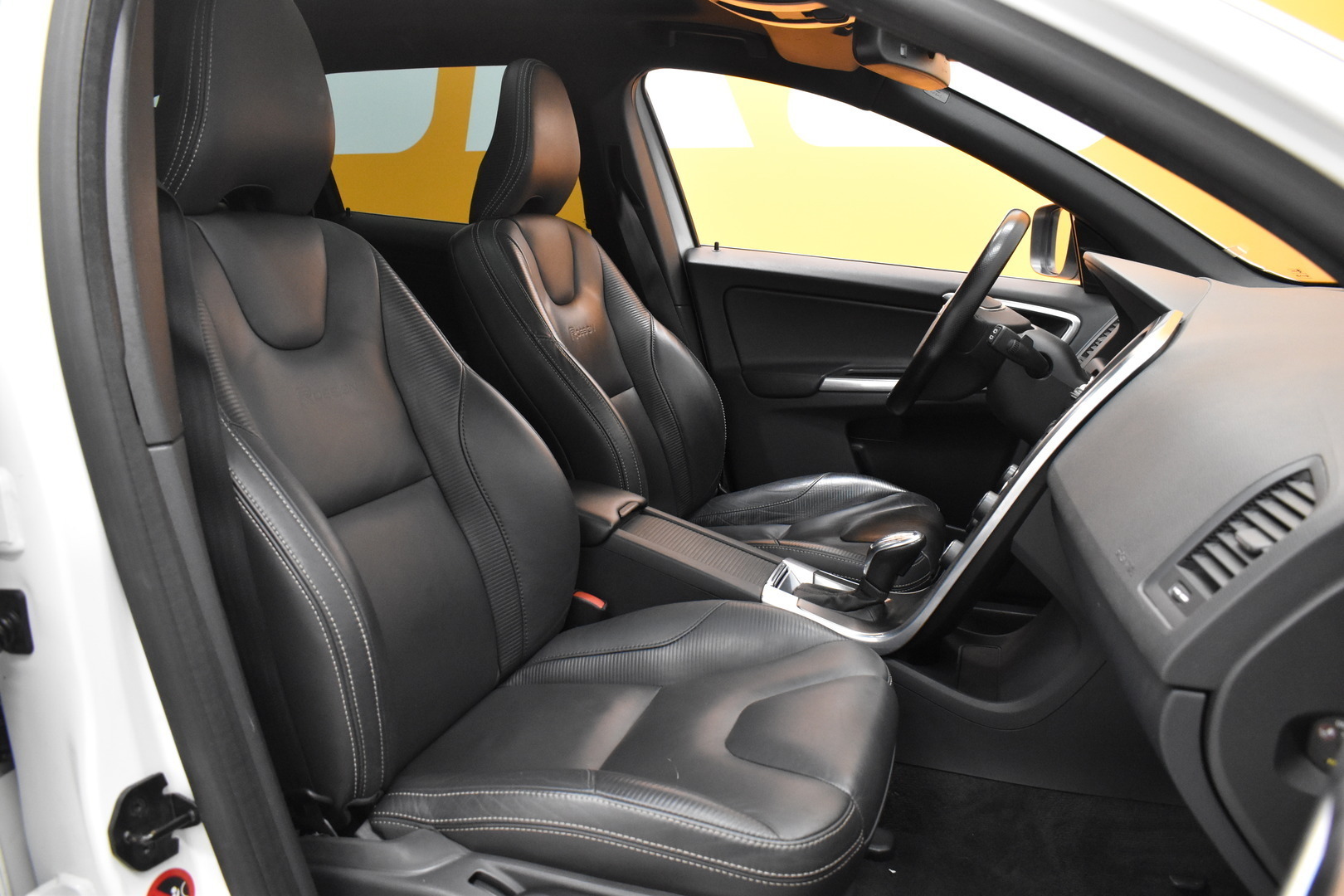 VOLVO XC60 2013