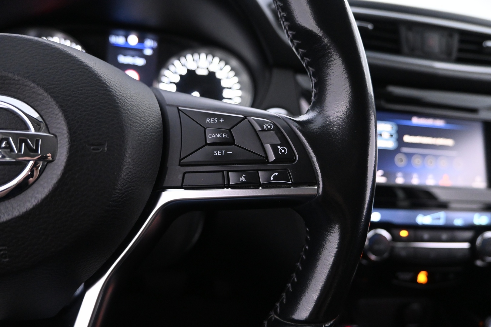 NISSAN Qashqai 2020