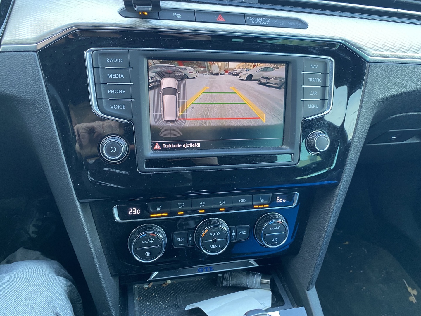 VOLKSWAGEN Passat 2016