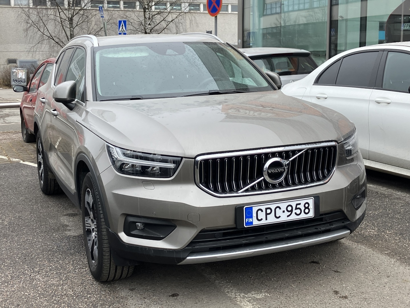 VOLVO XC40 2021
