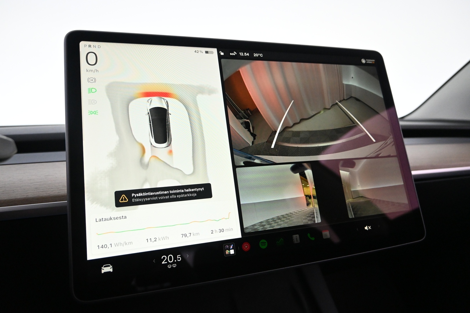 TESLA Model 3 2023