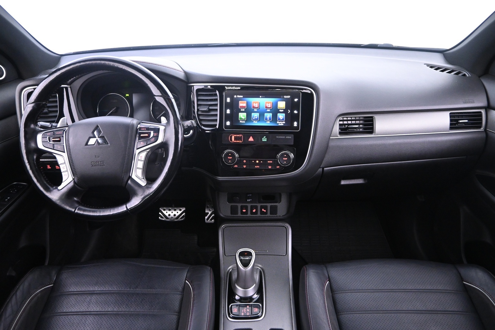 MITSUBISHI Outlander 2018