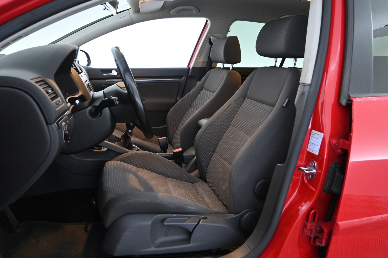 VOLKSWAGEN Golf 2006